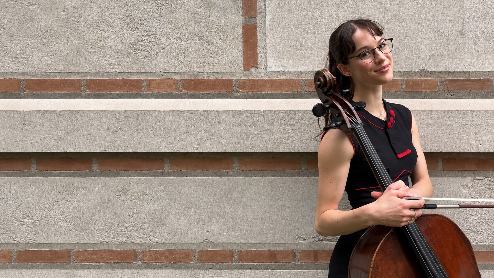 Isabelle Nichols, Cellist — AYA artist portrait